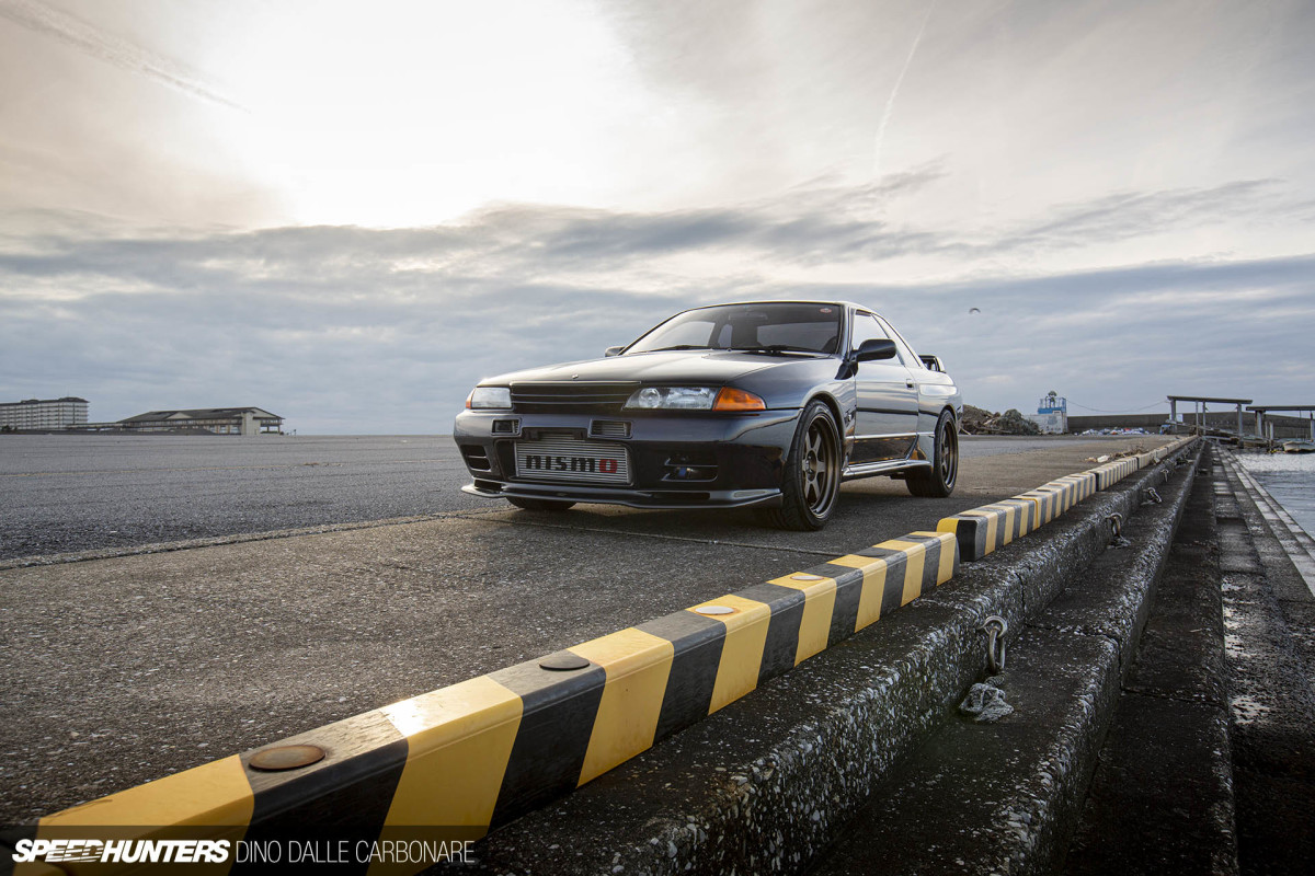 nissan skyline r32 wallpaper