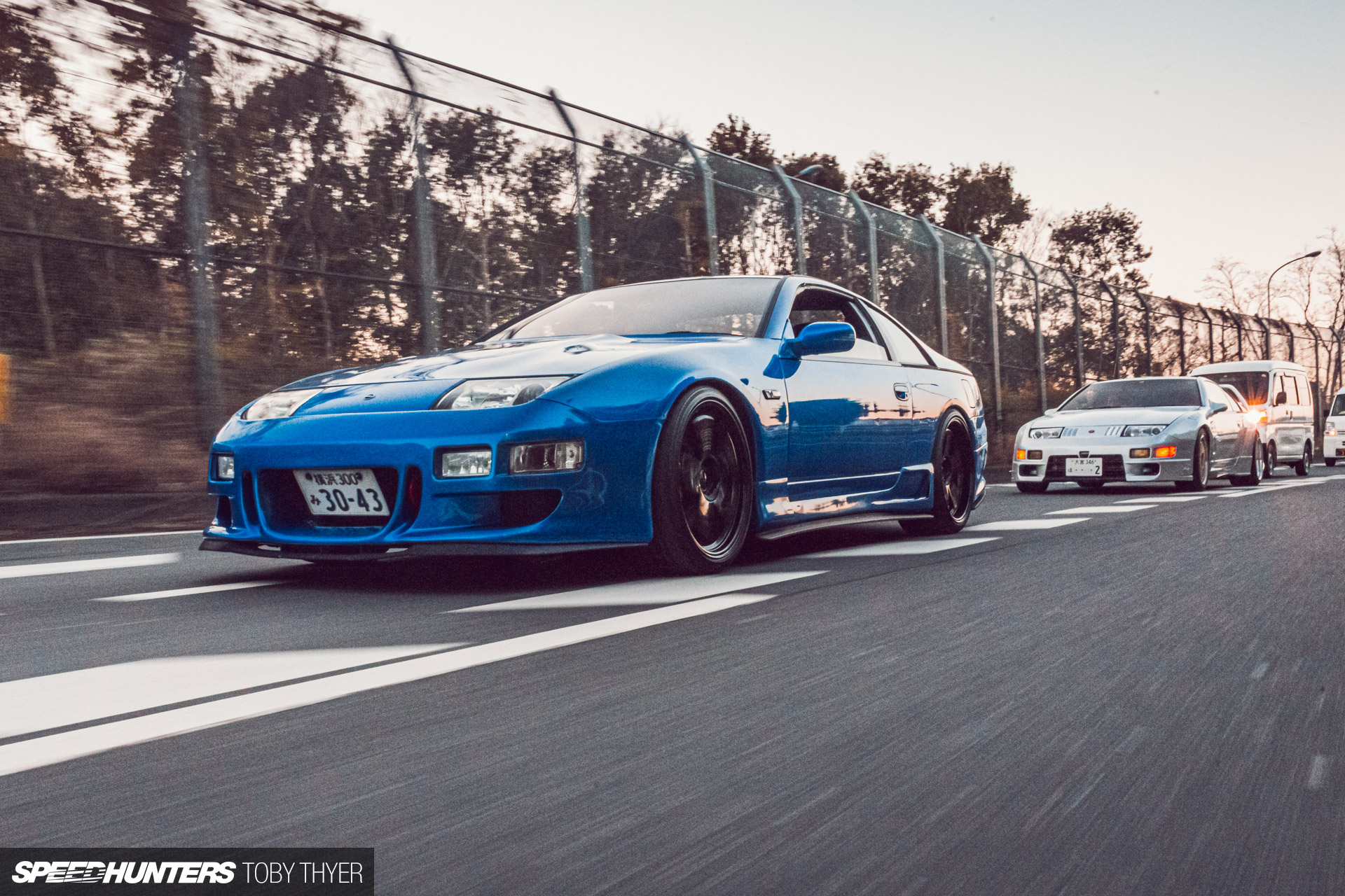 A Cruiser & A Bruiser: The Z32 Fairlady Z Done Two Ways - Speedhunters