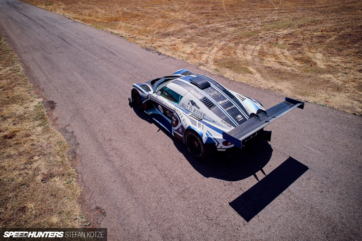 Ferrari 488-Lotus-Stefan-Kotze-Speedhunters (1)