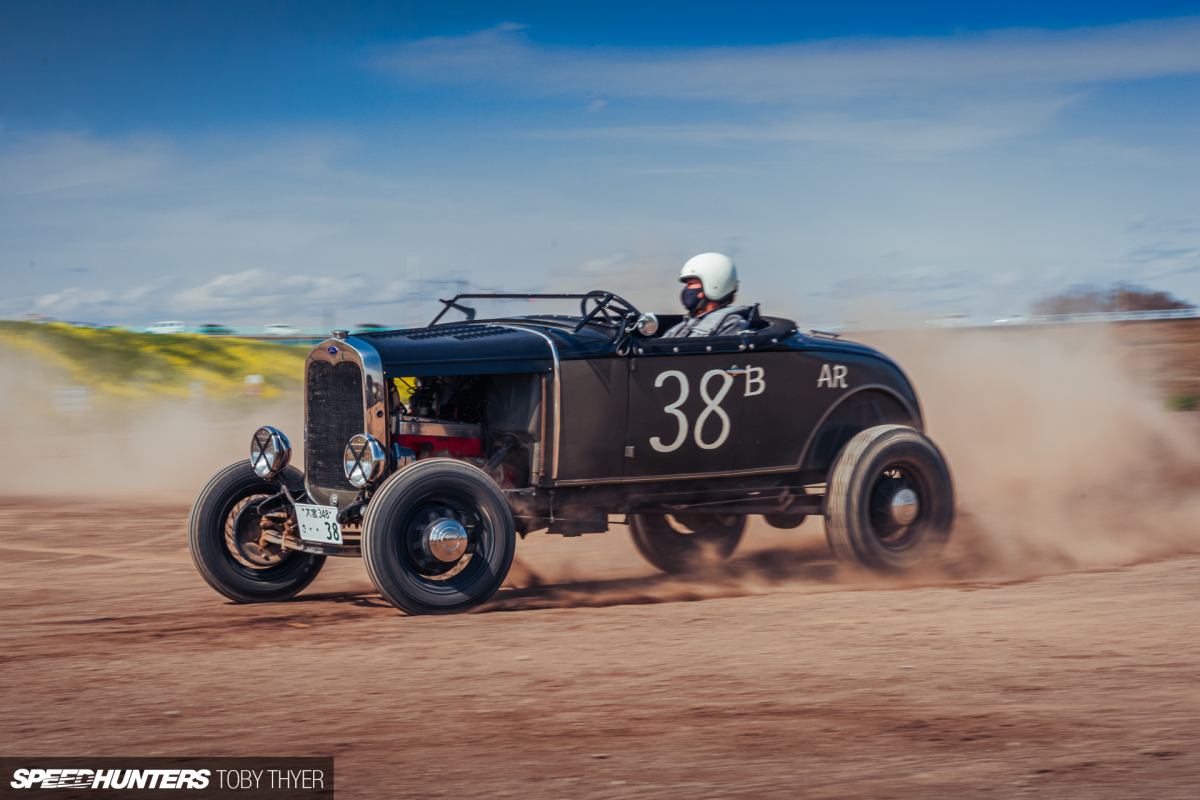 Getting Dusty With Japan’s Hot Rod Dirt Racers