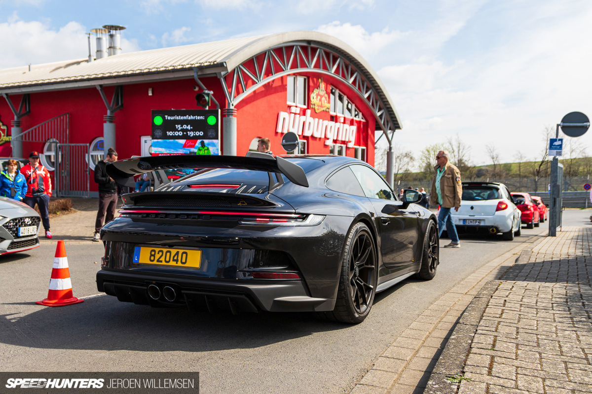 SH-car-freitag-porsche-992-gt3-noir-4903