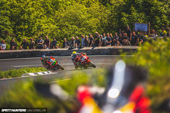 Isle_of_Man_TT_on_Speedhunters_Pic_By_Cian_Don (16)
