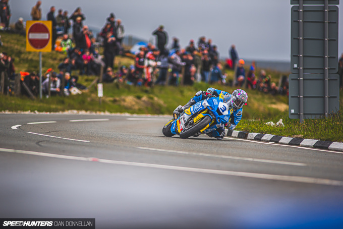 Isle_of_Man_TT_on_Speedhunters_Pic_By_Cian_Don (44)