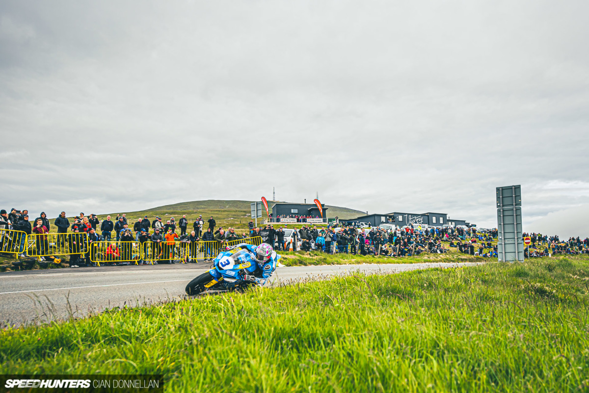 Isle_of_Man_TT_on_Speedhunters_Pic_By_Cian_Don (48)