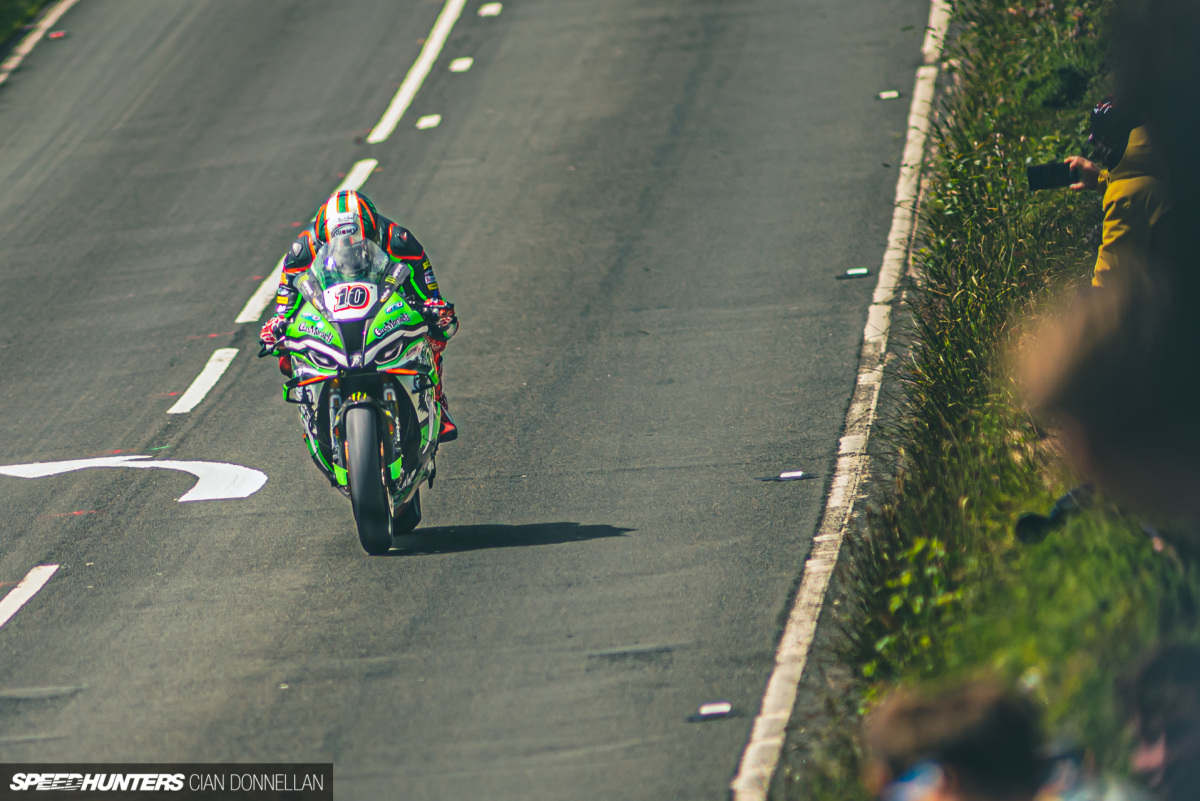 Isle_of_Man_TT_on_Speedhunters_Pic_By_Cian_Don (79)