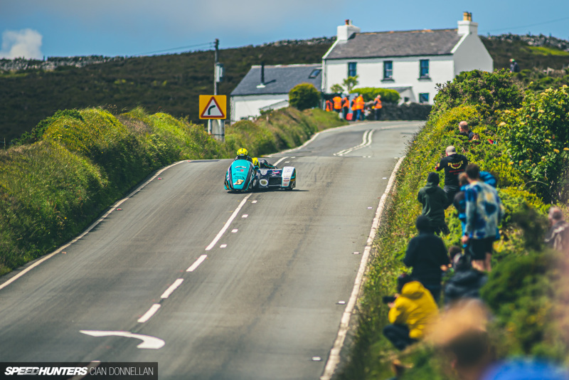 Isle_of_Man_TT_on_Speedhunters_Pic_By_Cian_Don (81)