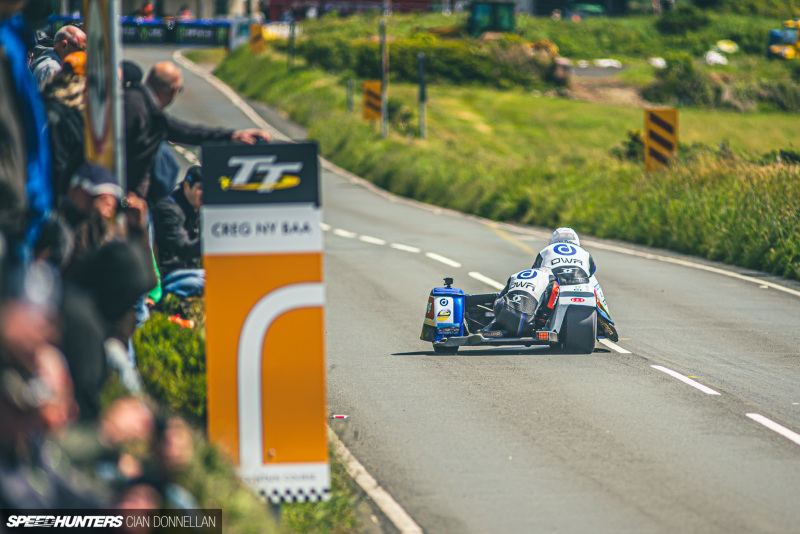 Isle_of_Man_TT_on_Speedhunters_Pic_By_Cian_Don (84)