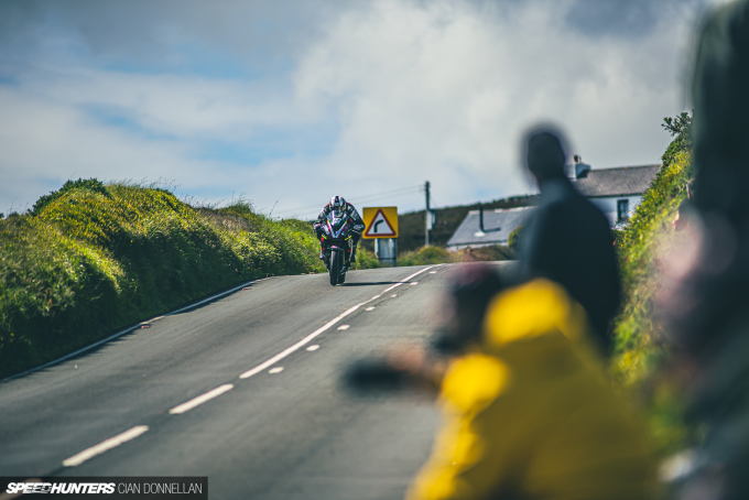 Isle_of_Man_TT_on_Speedhunters_Pic_By_Cian_Don (87)
