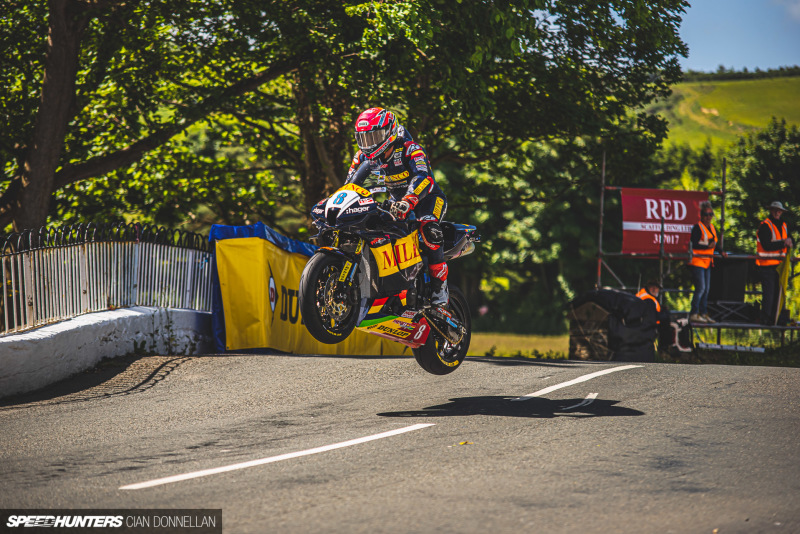Isle_of_Man_TT_on_Speedhunters_Pic_By_Cian_Don (108)