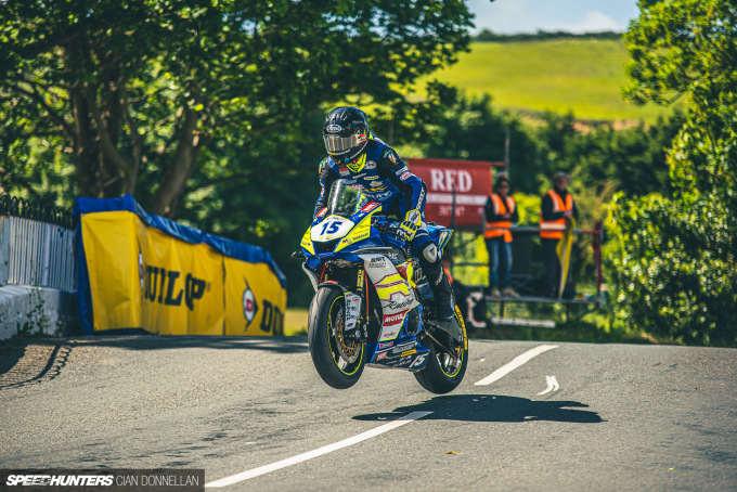Isle_of_Man_TT_on_Speedhunters_Pic_By_Cian_Don (124)
