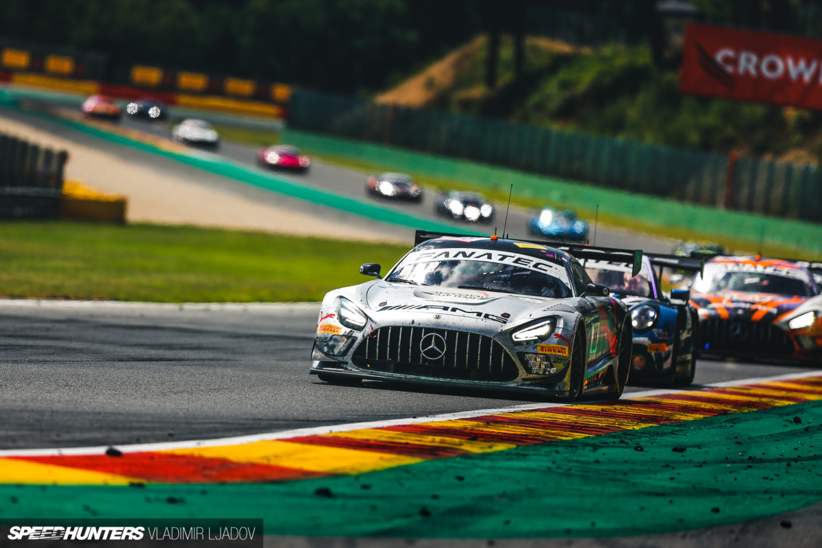 24 Hours Of Spa: Racing To The Chequered Flag