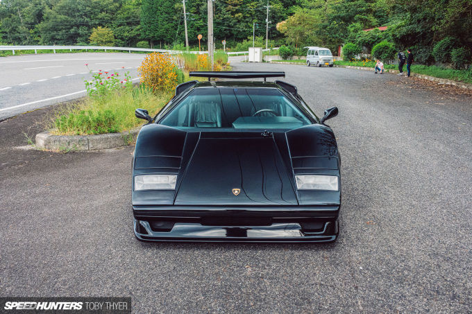 Toby_Thyer_Photographer_Countach_25thAnniversary-3