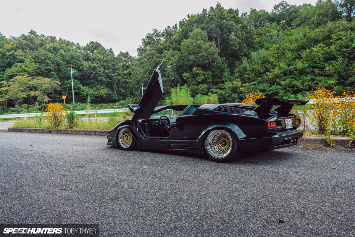 Toby_Thyer_Photographer_Countach_25thAnniversary-4