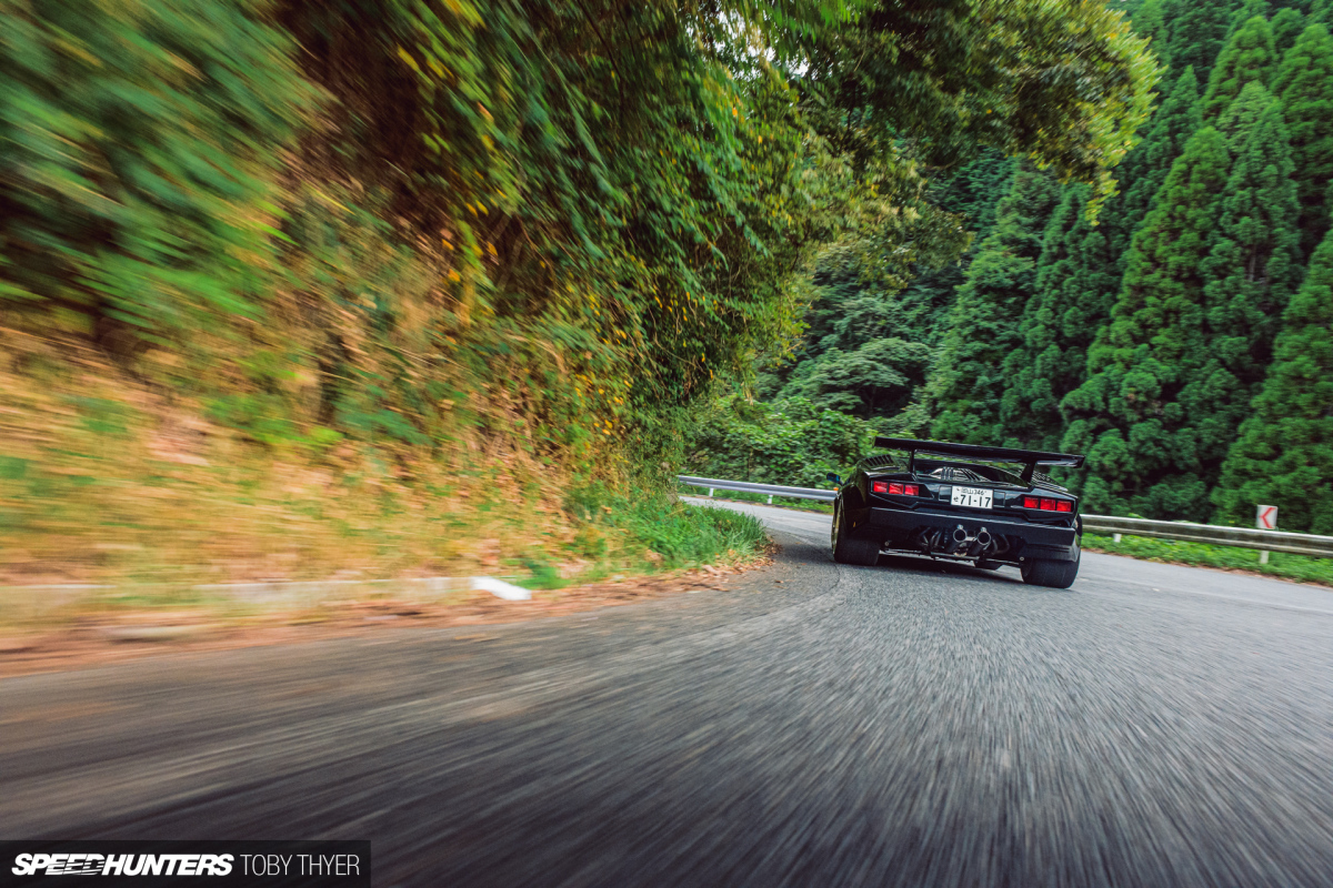 Toby_Thyer_Photographer_Countach_25thAnniversary-15