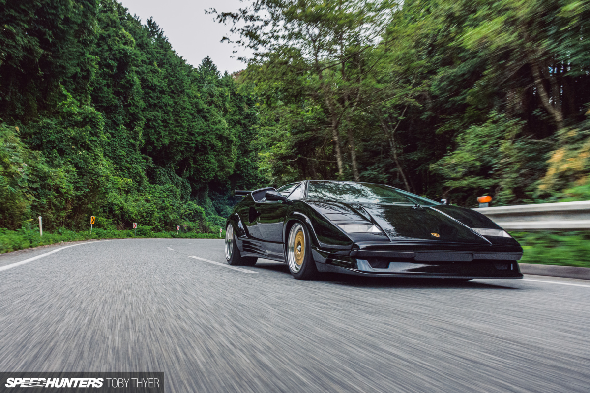 Toby_Thyer_Photographer_Countach_25thAnniversary-23
