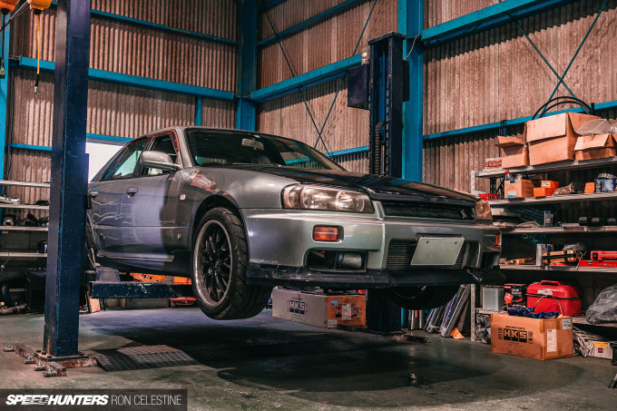 Speedhunters_Ron_Celestine_R31House_R34_Project_Rough