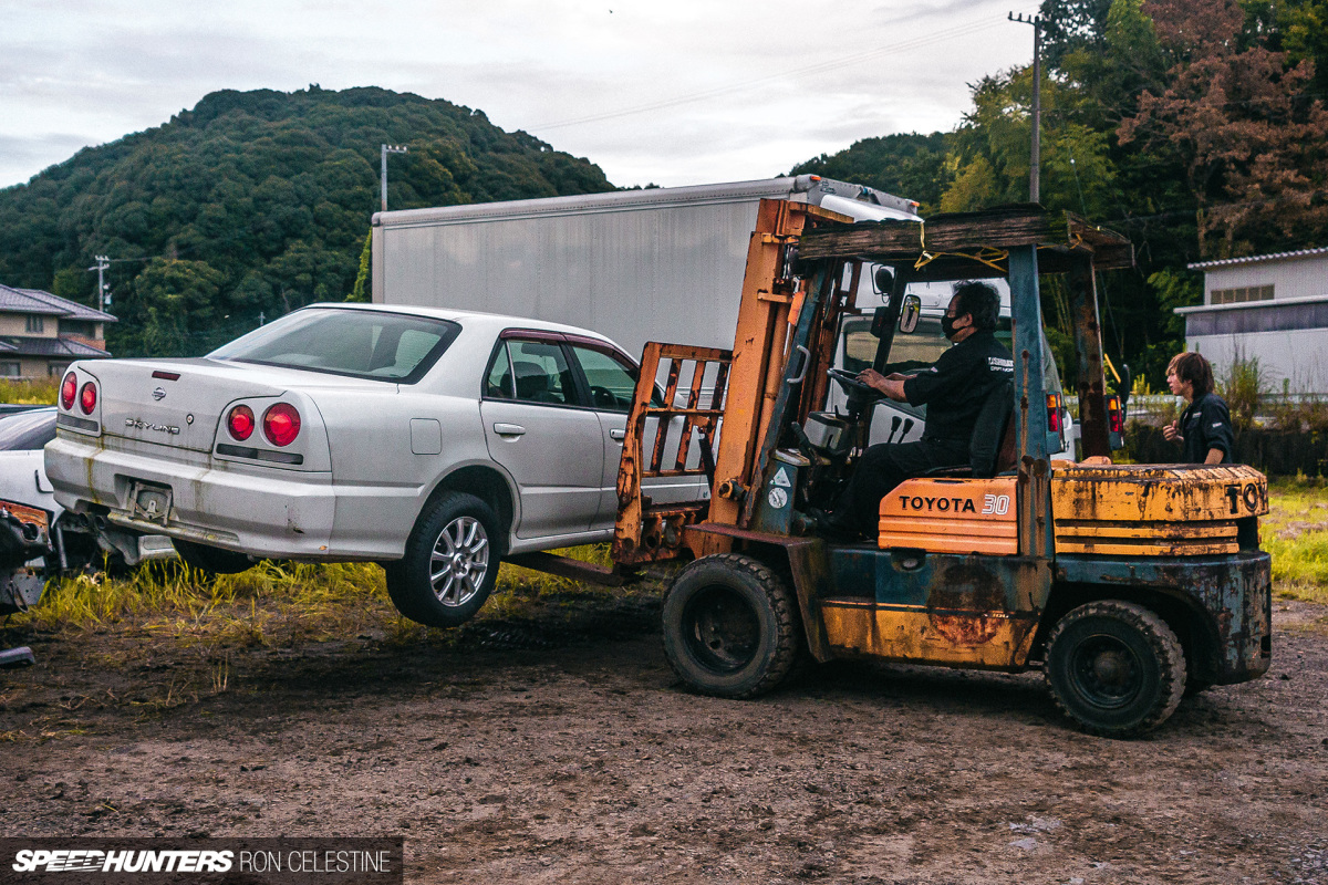 Speedhunters_Ron_Celestine_R31House_Parts_Yard_R34_Skyline_2