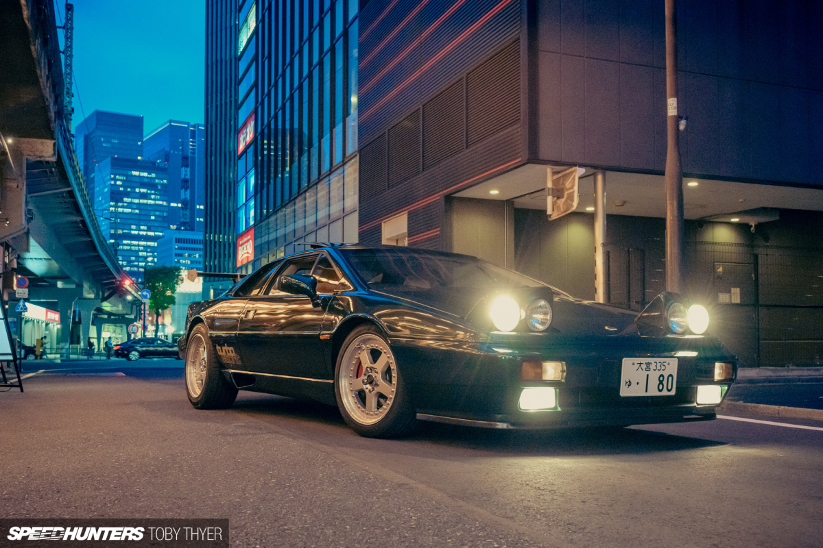 Toby_Thyer_Photographer_Lotus_Esprit-2