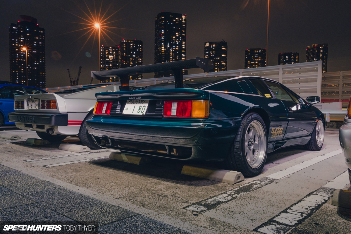 Toby_Thyer_Photographer_Lotus_Esprit-5