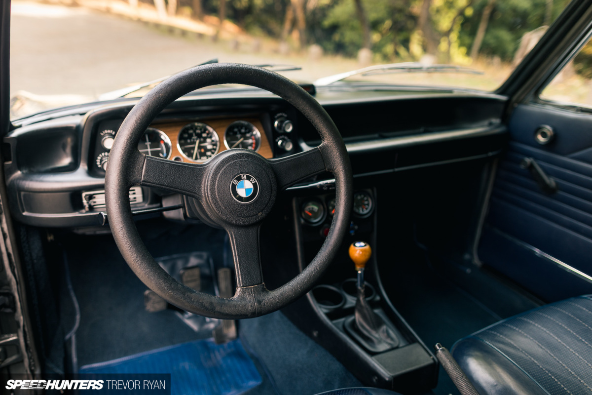 2022-BMW-2002-Darius-BaT_Trevor-Ryan-Speedhunters_003