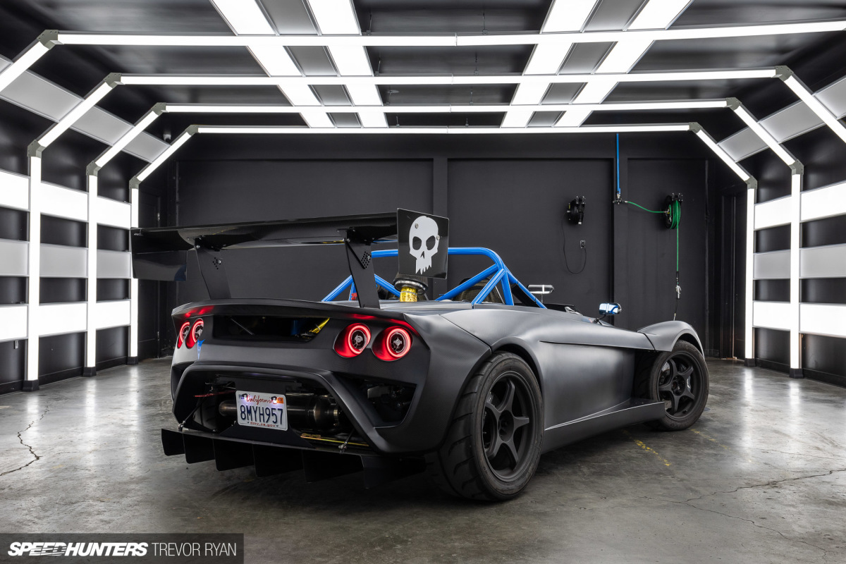 2023-Carbon-Fiber-Lotus-Roadster_Trevor-Ryan-Speedhunters_002