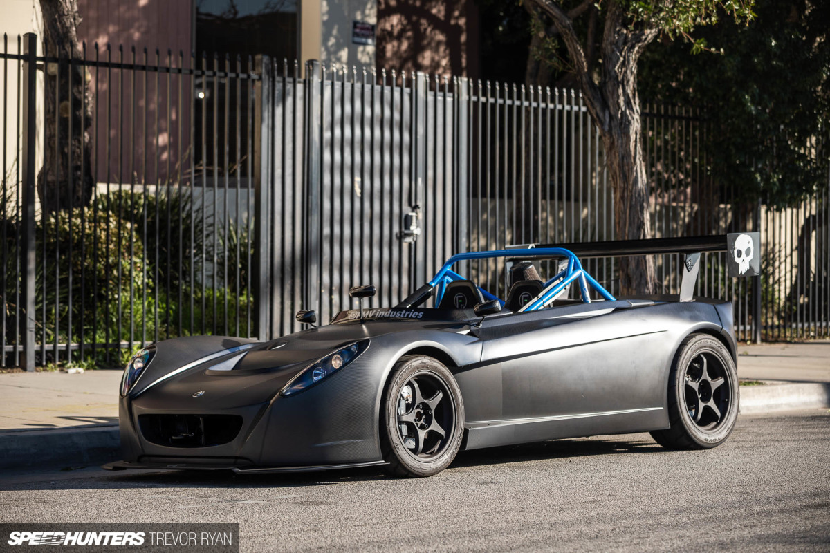 2023-Carbon-Fiber-Lotus-Roadster_Trevor-Ryan-Speedhunters_005