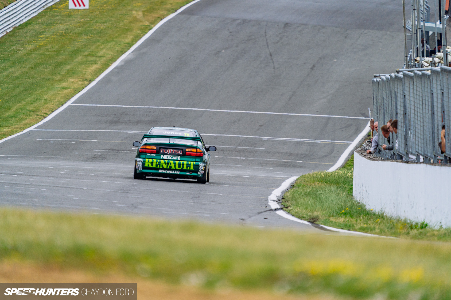 When An F Team Takes On Tin Tops The Williams Btcc Laguna Speedhunters