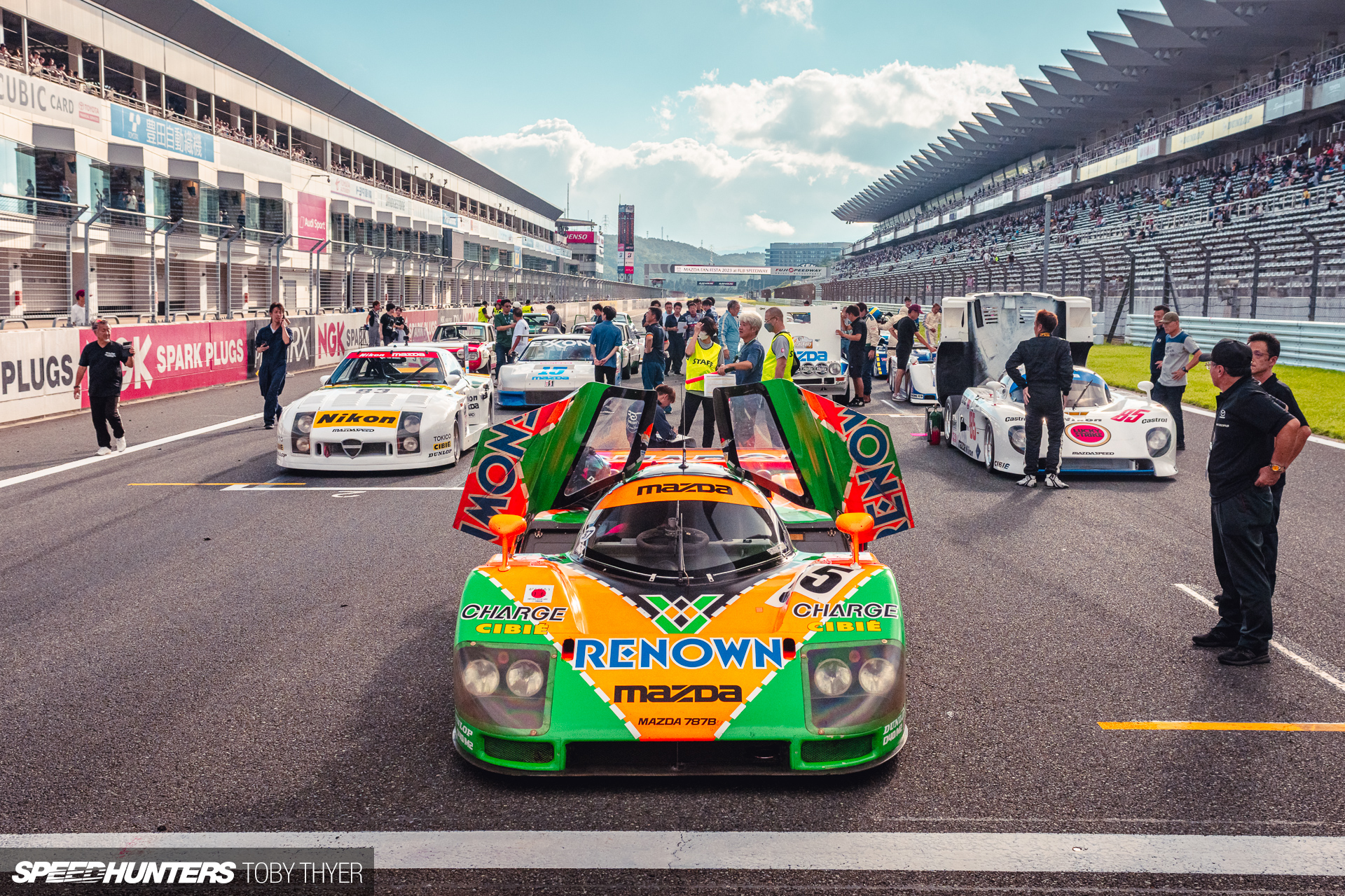 Up Shut & Private With The Mazda 787B & Pals