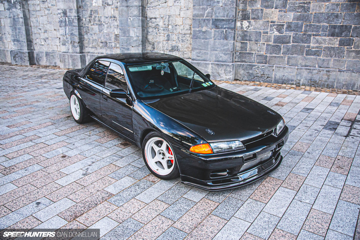 Monster_R32_4Door_Pic_by_CianDon (13)