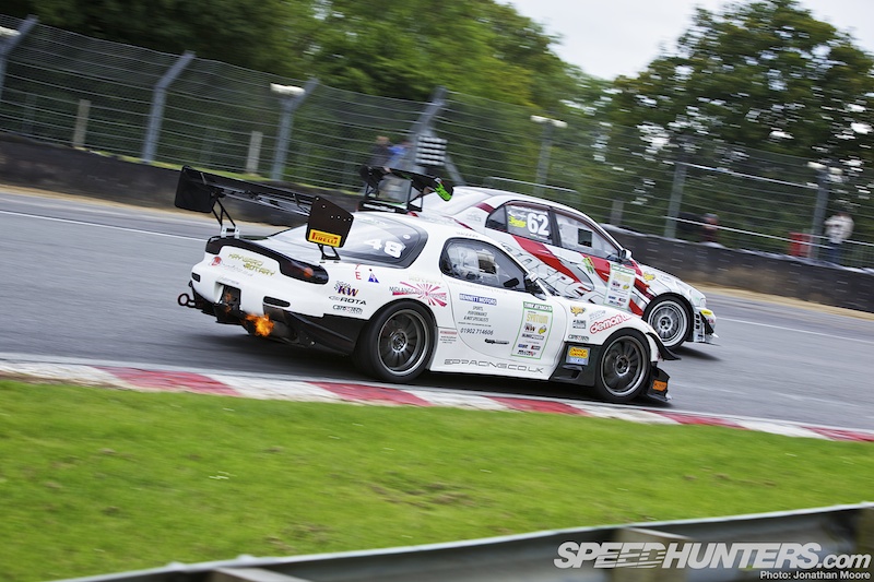 Snap, Crackle & Pop: Brands Hatch Under Attack - Speedhunters