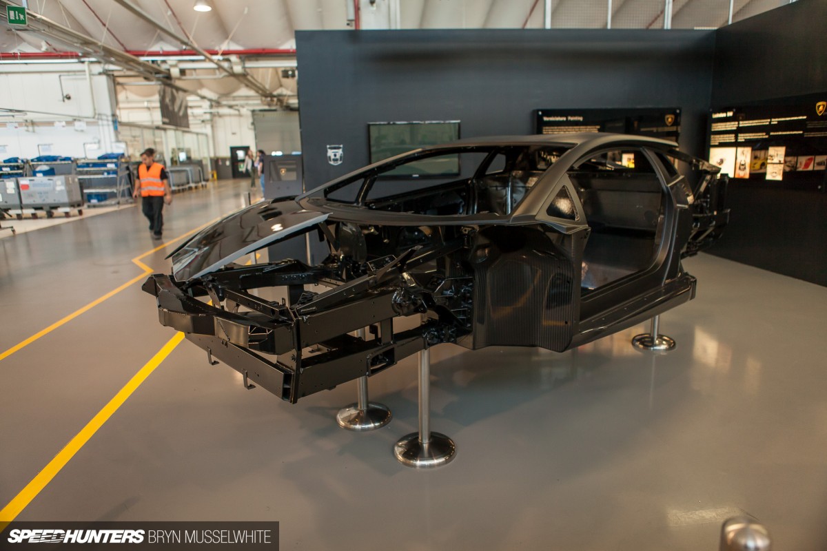 Lamborghini Factory Italy Aventador production line-7 - Speedhunters