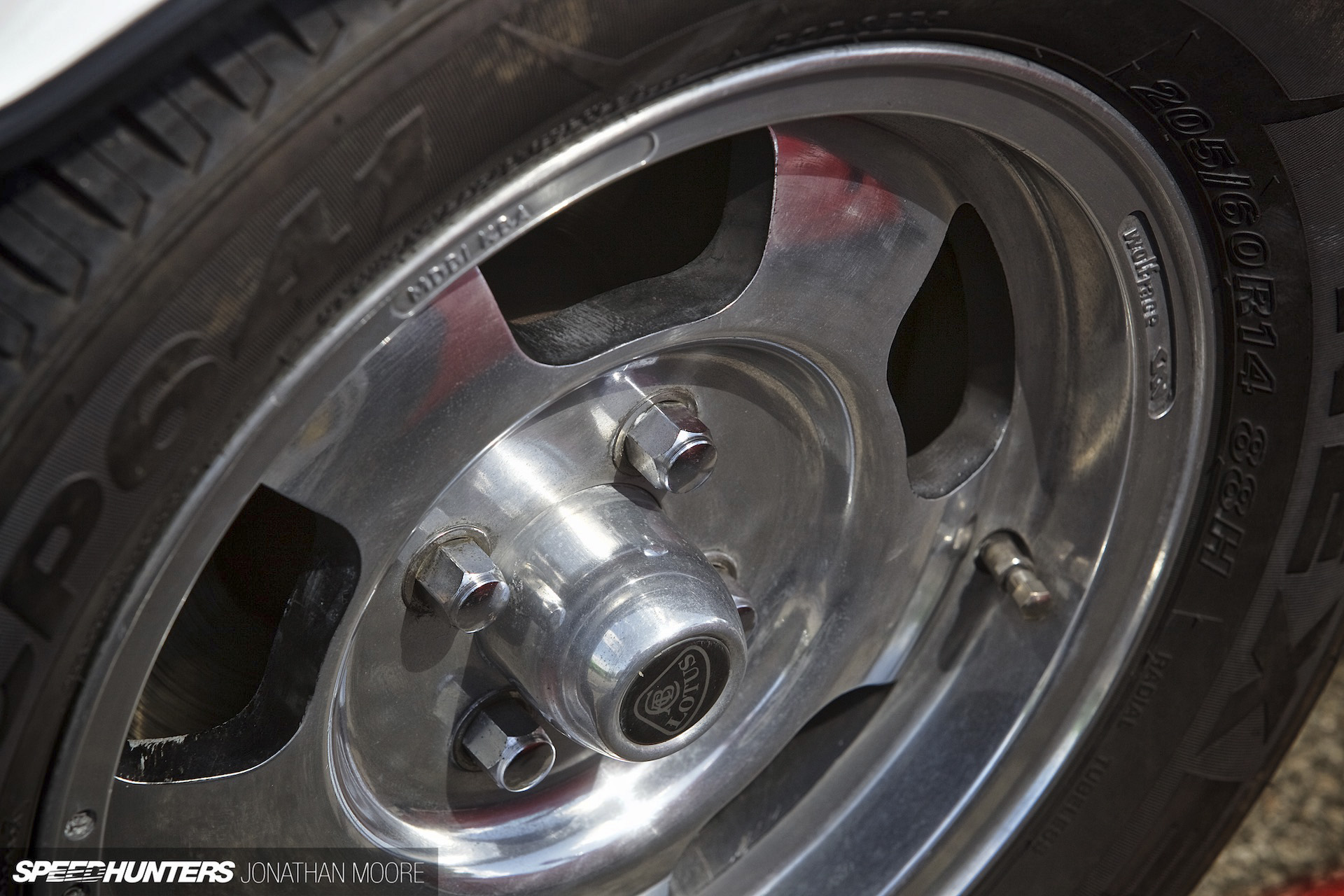 Wedge Style At Silverstone: Worshipping The Esprit Club - Speedhunters