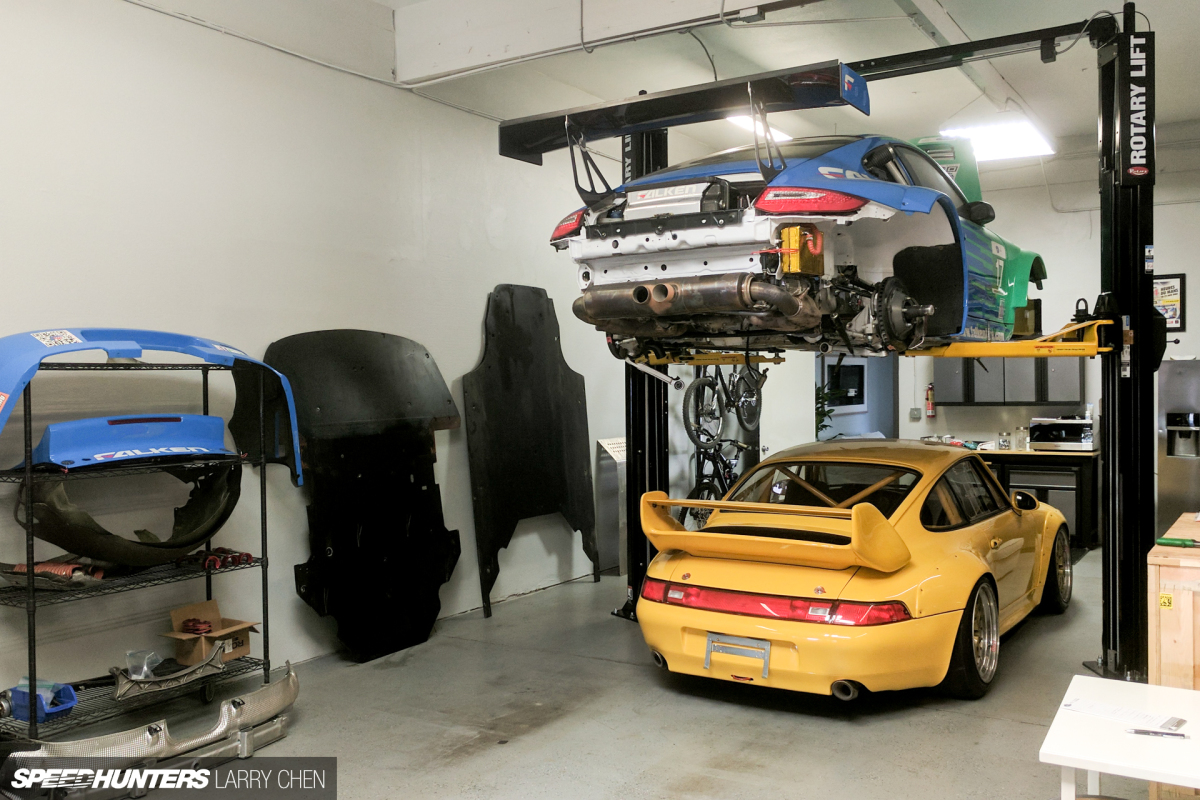 Project 996 Turbo Gets KW's Hydraulic Lift System - Speedhunters