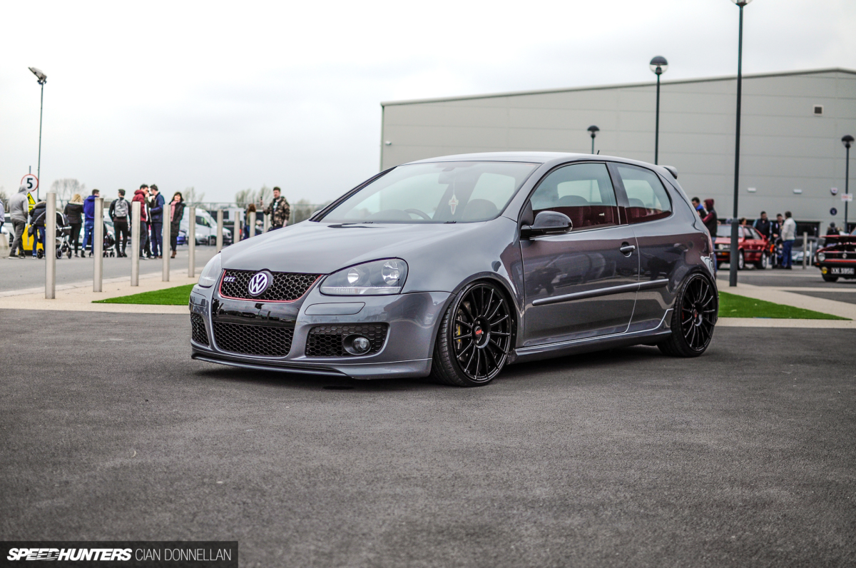 X Marks The Spot At Dubshed - Speedhunters