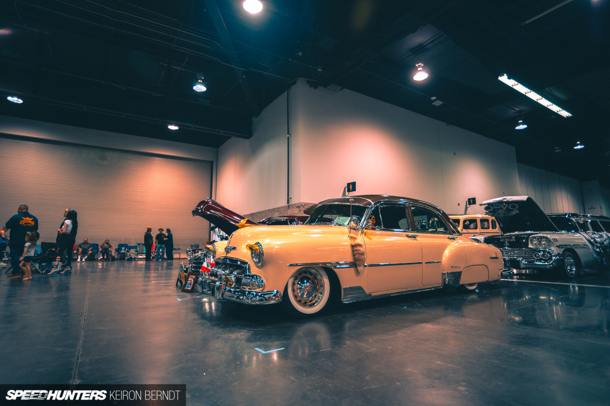 In The Middle We Stay Calm & Just Drop Bombs - Speedhunters