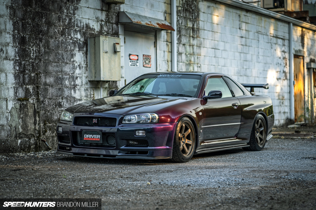 A Big-Boosting R34 Skyline GT-R V-Spec - Speedhunters