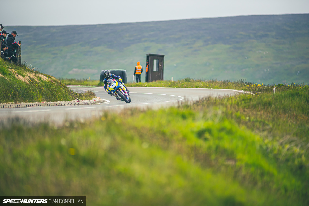 Isle_of_Man_TT_on_Speedhunters_Pic_By_Cian_Don (57)