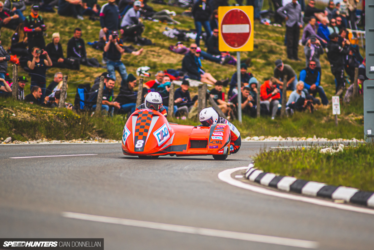 Isle_of_Man_TT_on_Speedhunters_Pic_By_Cian_Don (60)
